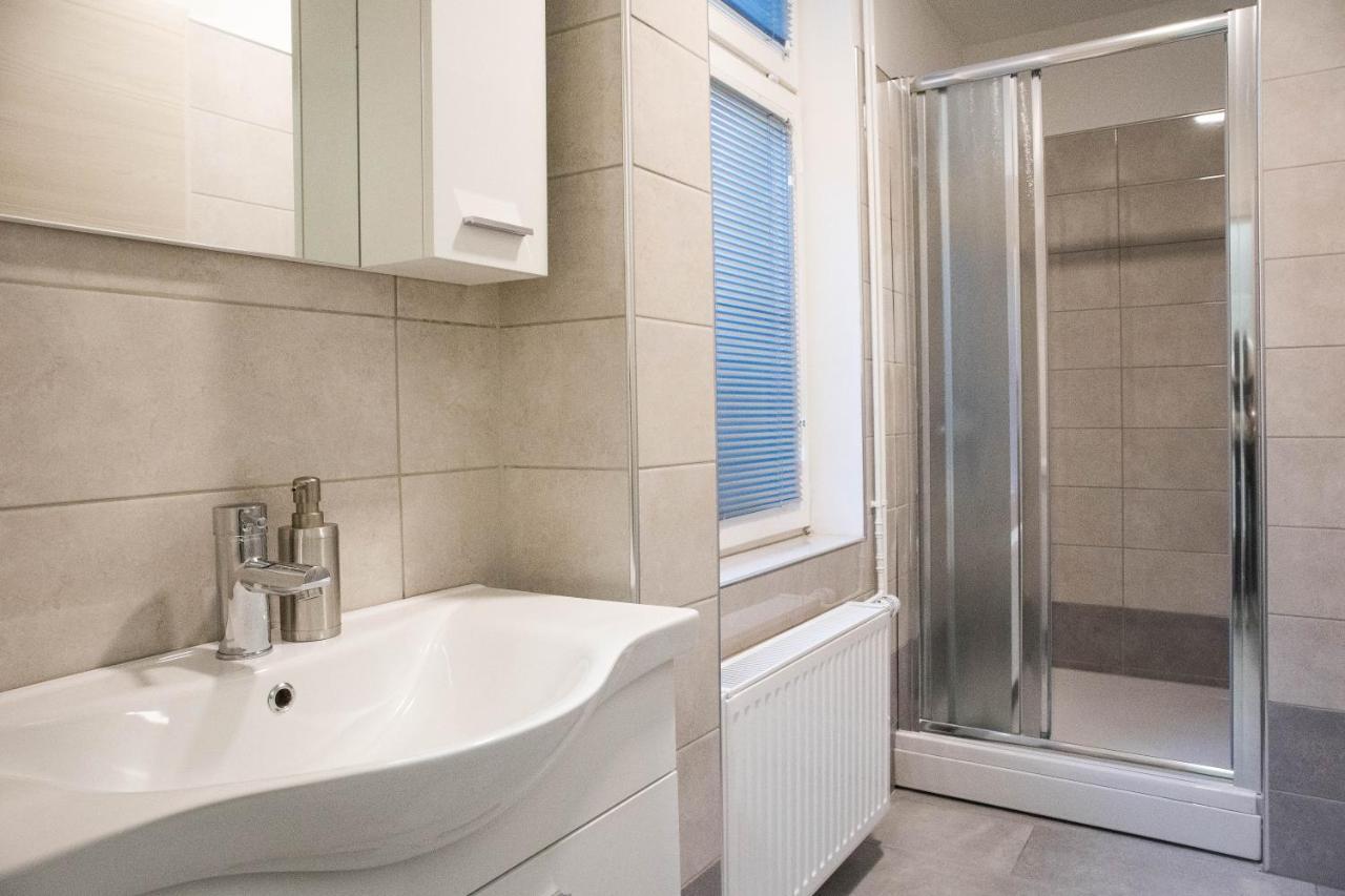 Jantar Apartmaji Novo Mesto Buitenkant foto