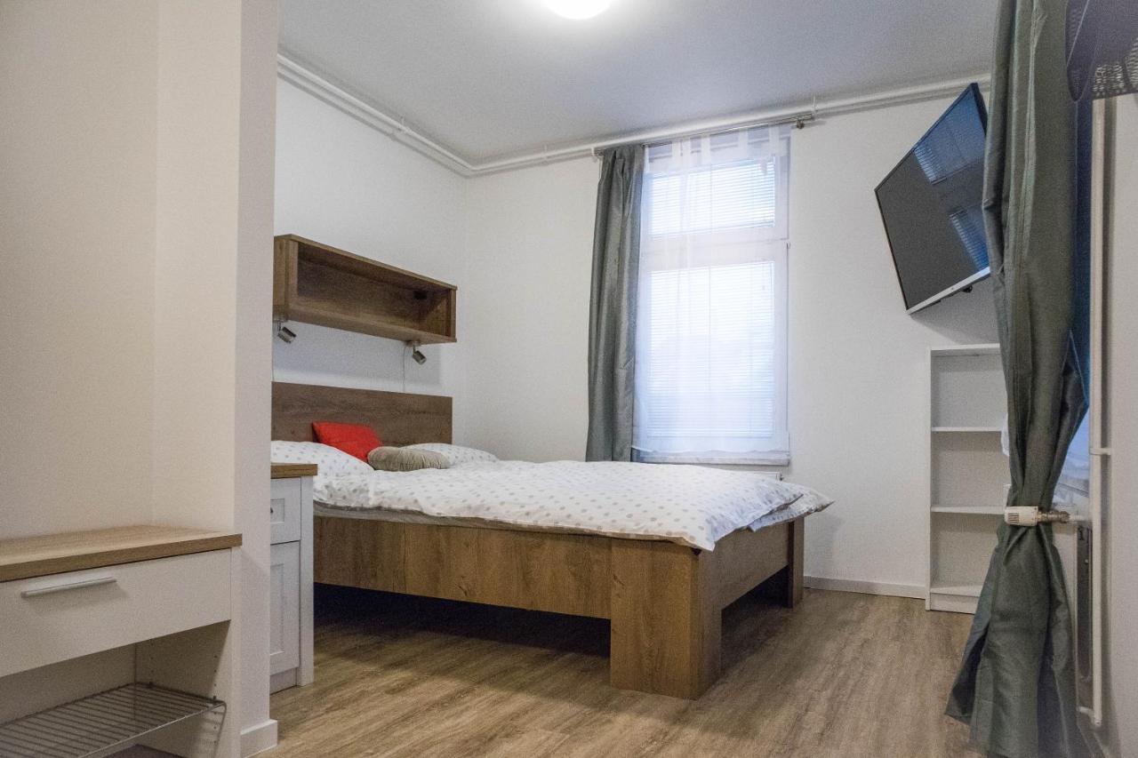 Jantar Apartmaji Novo Mesto Buitenkant foto